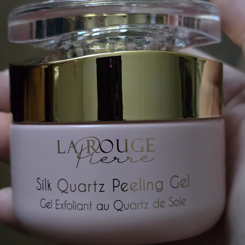 Silk Quartz Peeling Gel - Gold and Cream